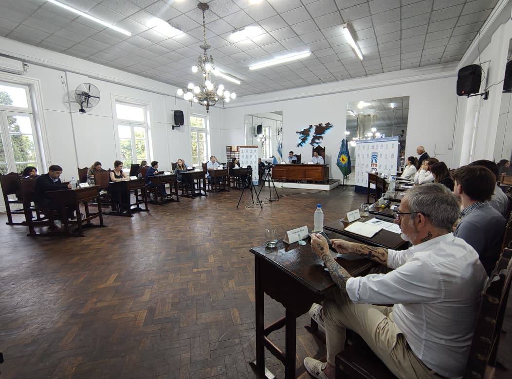 Imagen principal de El Honorable Concejo Deliberante de Luján exigió al gobierno nacional que informe sobre la recesión de pagos en PAMI