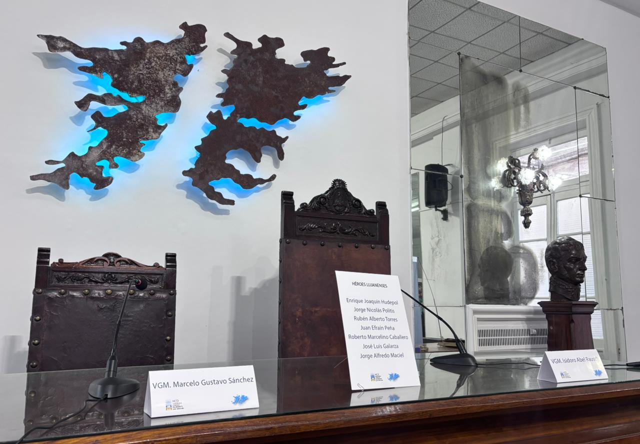 Imagen principal de Malvinas: el HCD homenajeó a lujanenses caídos en la guerra y fallecidos en la posguerra
