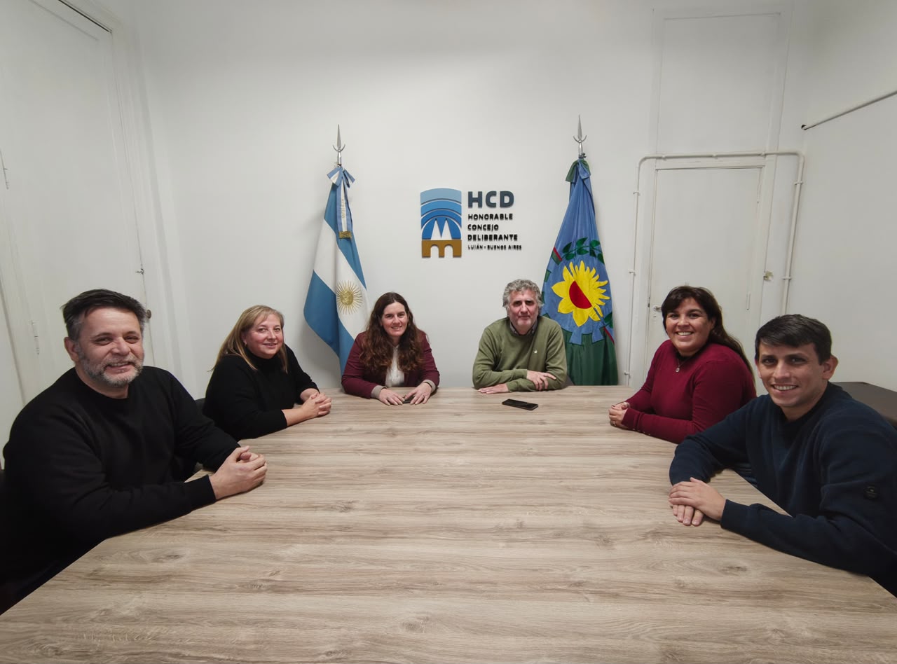 Imagen de Reunión Legislativa entre el Honorable Concejo Deliberante de Luján y la Presidenta del HCD de Morón 