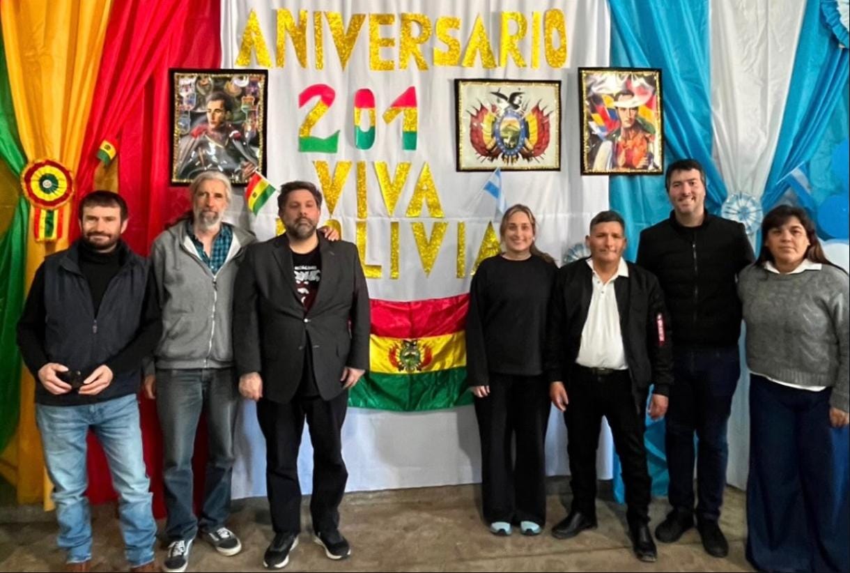 Imagen principal de El HCD participó de la conmemoración por el 201° aniversario de la Independencia del Estado Plurinacional de Bolivia